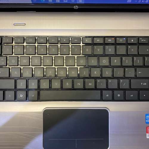 HP15.5吋筆電 i7 Q720處理器 4G記憶體 500G硬碟 AMD獨顯 螢幕正常