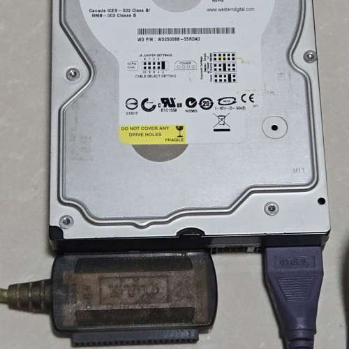 Western Digital WD 3.5吋外置硬碟連火牛及連接線; WD Caviar hard drive 操作正常...
