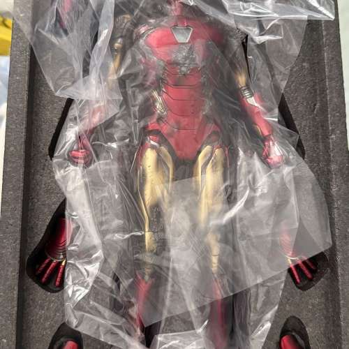 接近全新！MMS543D33 Avengers Iron Man MK 85 戰損版 Endgame Ironman