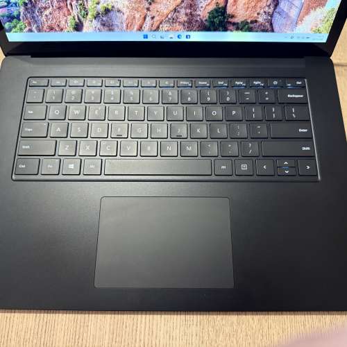 (不議價)Surface laptop 4 15 i7 16GB RAM 256GB
