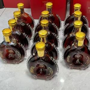 香港洋酒回收公司 高價收購人頭馬路易十三 軒尼詩李察 馬爹利至尊