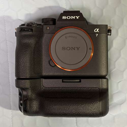 sony a7v vg-c4em a75 a7m5