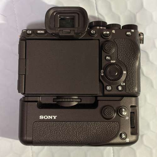 sony a7v vg-c4em a75 a7m5