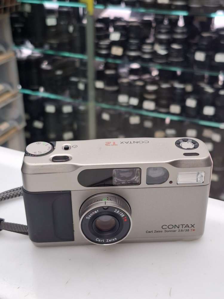 CONTAX T2 CARL ZEISS SONNAR 38MM F2.8 T* 全正常- 二手或全新菲林