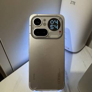 Nothing Phone (4a) Pro 12+256 銀色