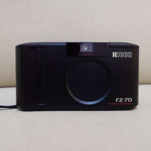 Ricoh FZ-70 新淨麗確 理光 菲林相機 35-70mm 菲林機 跳燈閃燈 自動開合鏡頭蓋 Poi...