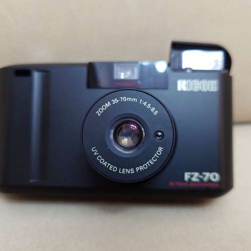 Ricoh FZ-70 新淨麗確 理光 菲林相機 35-70mm 菲林機 跳燈閃燈 自動開合鏡頭蓋 Poi...