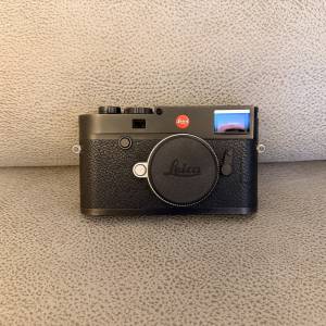 Leica M10