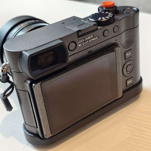 Leica Q3 43 mm APO 19084 數碼相機 連超輕碳纖維手柄