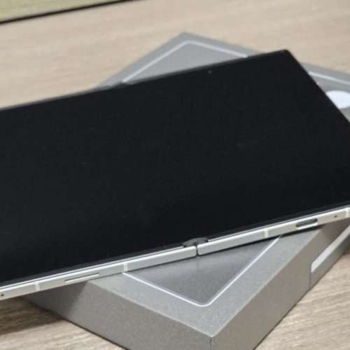 Samsung fold 8