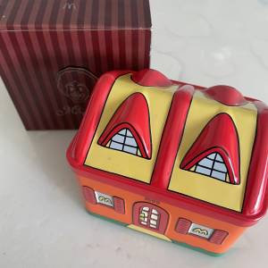 1999麥當勞朱古力屋仔鐵盒