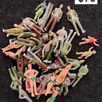 fIGURE 1/50 small 彩色寫實人偶
