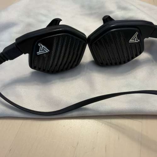 Audeze LCDi3 90%new 淨機跟一些配件
