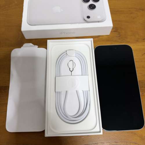 iPhone 18pro 512gb sliver 銀 港行原廠