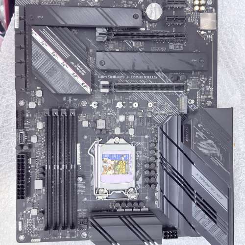 二手 ASUS STRIX B560-F GAMING WIFI DDR4 LGA1200 ATX MB