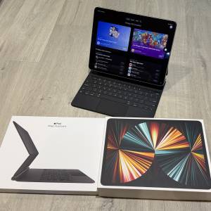 iPad Pro 5th Gen. 12.9. WiFi 256GB Space Gray + Magic Keyboard