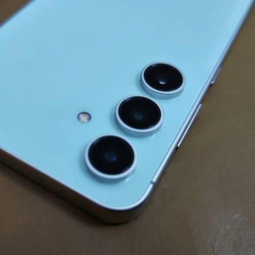 Samsung galaxy S24 FE