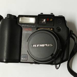 Olympus Camedia C-5050ZOOM 1/1.8" CCD