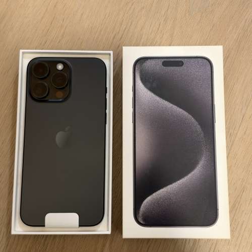 Iphone 15 pro max 256GB 98% 新 行貨黑色 無花 電池健康86%