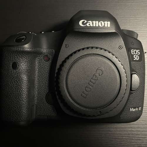 Canon 5D mark iii (made in Japan)