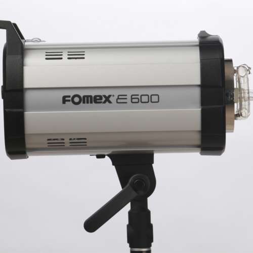 FOMEX韓國品牌600W影樓閃光燈