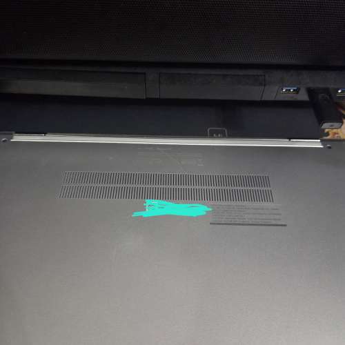 放 Asus Chromebook C436F i5-10210U 16GB RAM
