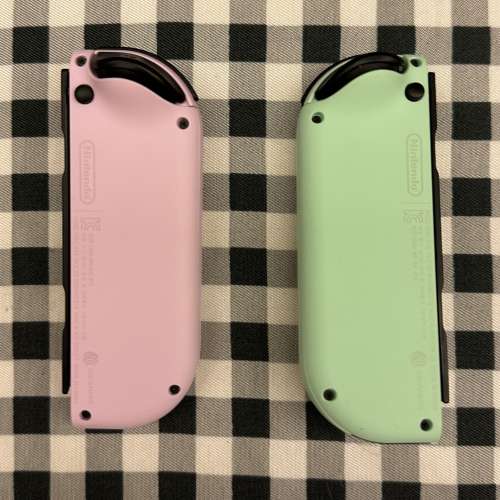 Switch 1 原廠專用手制 左邊粉紫色 右邊粉綠色 行貨 100%全新 只檢查和試機 操作和...