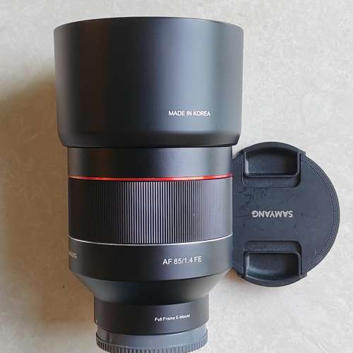 Samyang AF 85mm f1.4 Sony mount 連盒