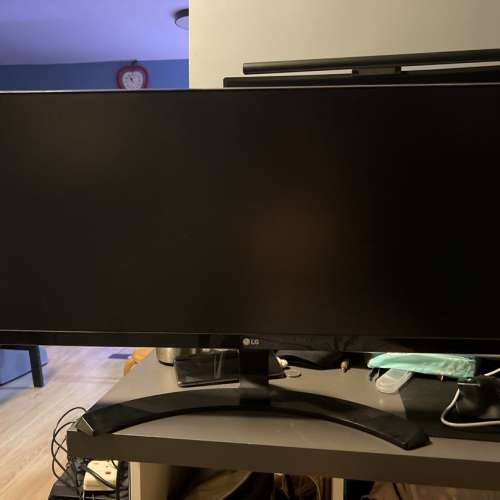 屯門良景交收 LG 29UM59-P 29-inch Ultrawide Monitor 連火牛
