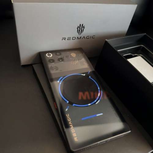 極新頂配水冷版Nubia 紅魔 REDMAGIC 11 Pro+ 512GB+16G 有保養至2027年 國際版內置...
