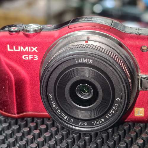 Panasonic GF3 + 14/2.5 M43 功能正常 配件齊全 三個月保養