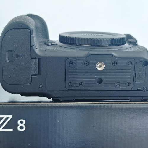 Nikon Z8