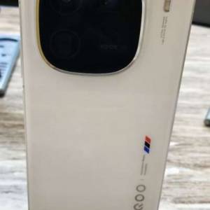 vivo iqoo12