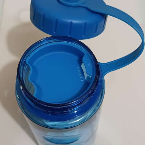 全新 運動膠水樽 (550mL)