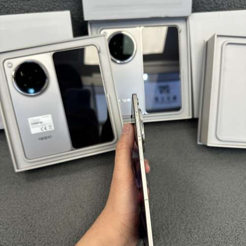 💗香港行貨💗✨Oppo Find N6✨/Android系列/大容量16+512GB/🩶灰色🩶/🔥纖薄而強大/...