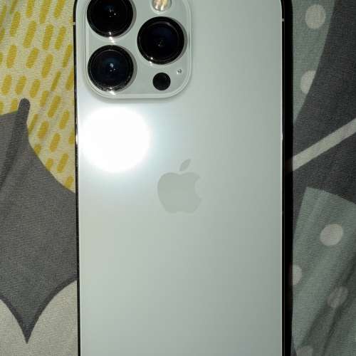 iPhone 13 Pro銀色256GB