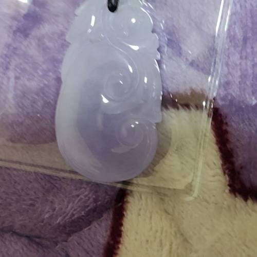 翡翠紫罗兰