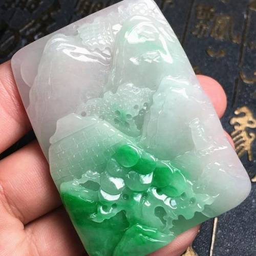 天然翡翠山水画