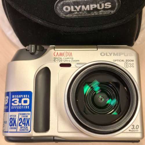 Olympus C-720 Ultra Zoom數碼相機
