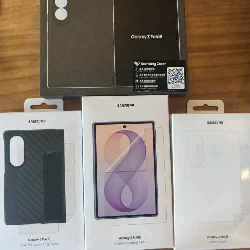 Samsung z fold8黑色256行貨或換iphone18 pro max256行
