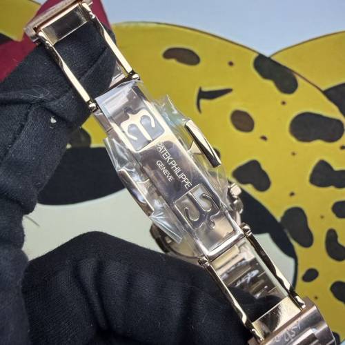 PATEK PHILIPPE 百達翡麗 Nautilus 鸚鵡螺7118/1200R-011 玫瑰金鑲鑽紫粉盤