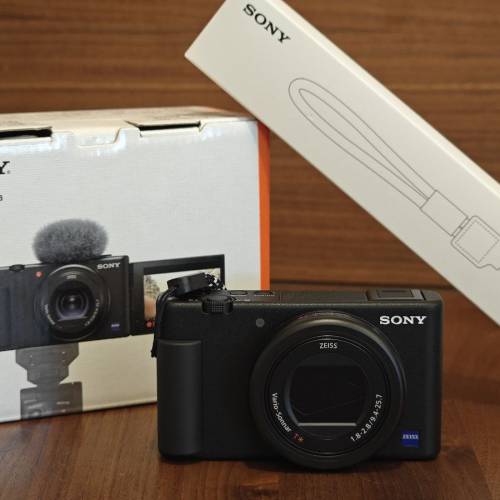 99.9% New Sony ZV-1 套裝合 nikon canon fujifilm olympus Panasonic 師兄