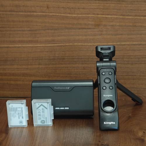 99.9% New Sony ZV-1 套裝合 nikon canon fujifilm olympus Panasonic 師兄