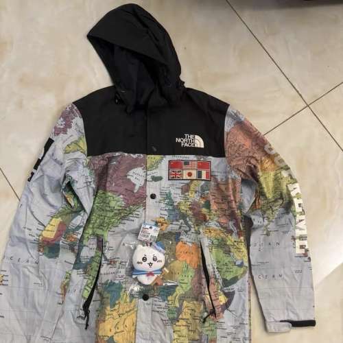 North face kaws north face supreme買一送一