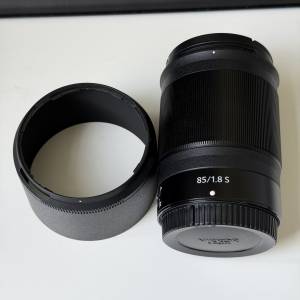 行 Nikon 尼康 Z 85mm f/1.8 s 85 1.8