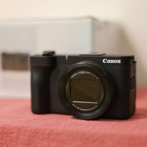 近全新百老匯行貨full set有盒有單有保養 Canon PowerShot V1