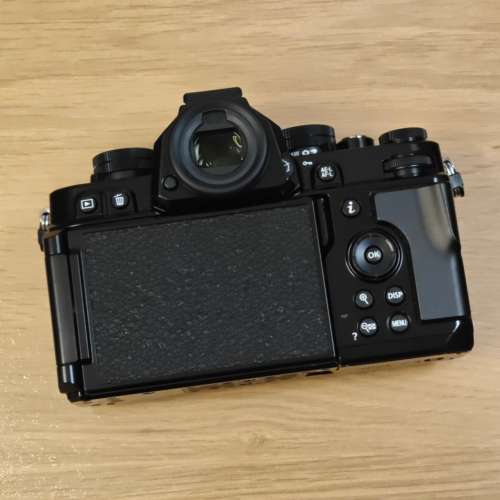 Nikon Zf Body SC15xx