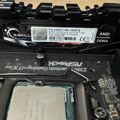 ITX 組合：i5-9600K + ASRock Z390 Phantom Gaming-ITX/ac + G.SKILL DDR4 16GB Kit
