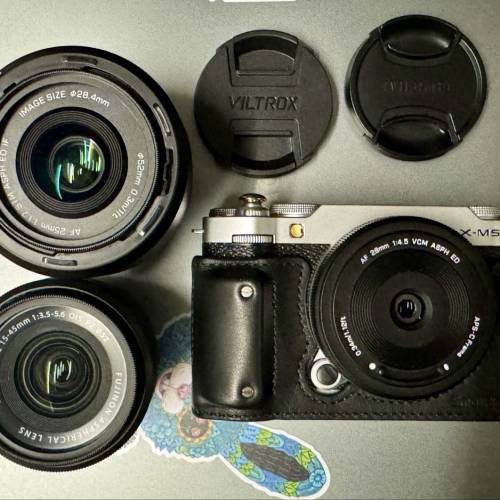 Fujifilm X-M5 機身連多款鏡頭及配件