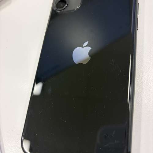iPhone 11 128 黑色 九成新